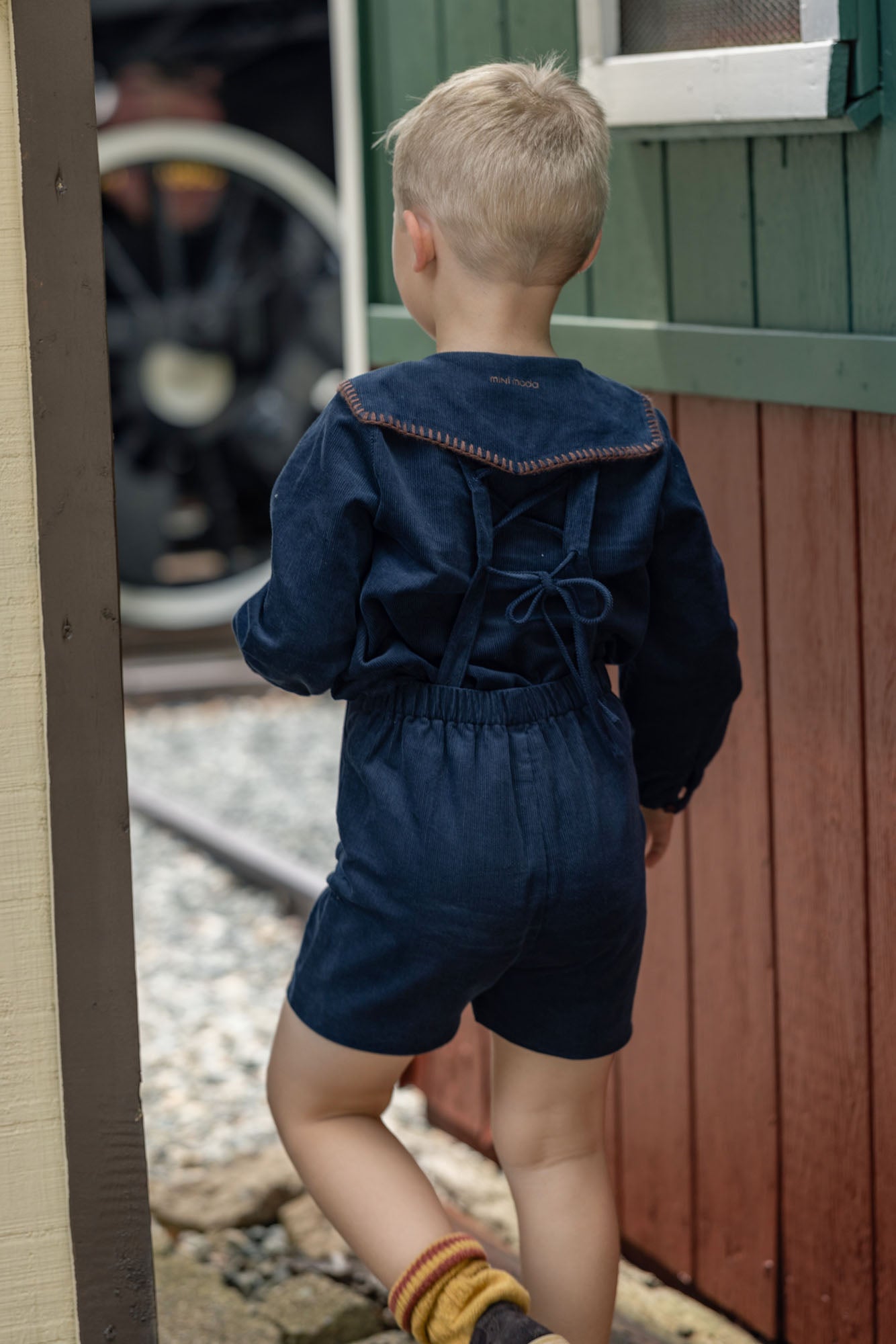 Heirloom Tie-Back Trousers