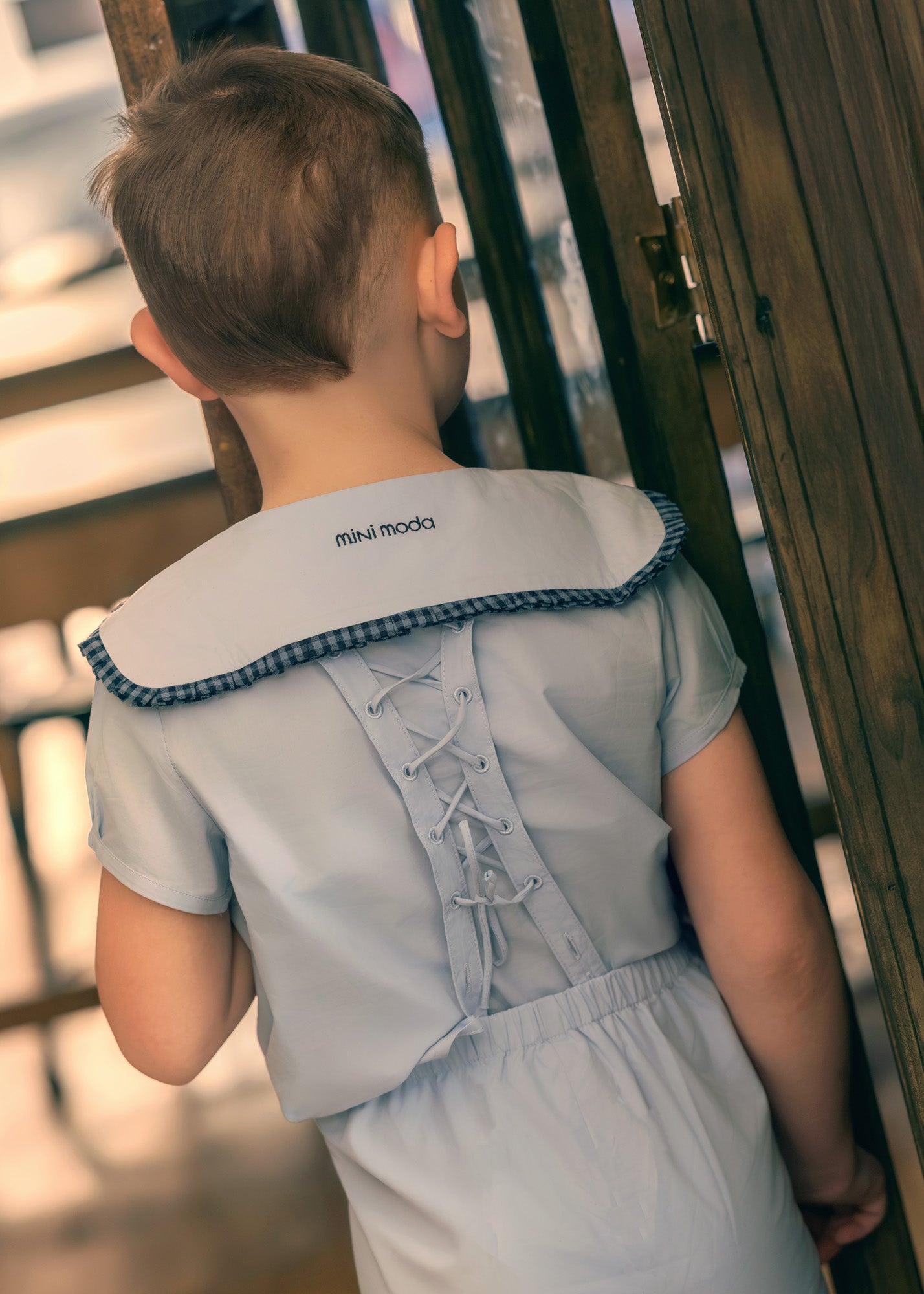 Rosette Collar Shirt